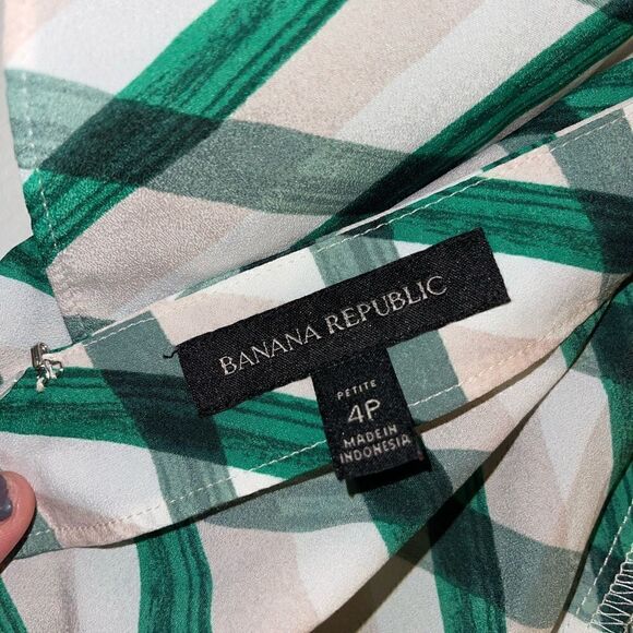 BANANA REPUBLIC Butterfly Sleeve Geometric Print Top Size 4P - Picture 8 of 11